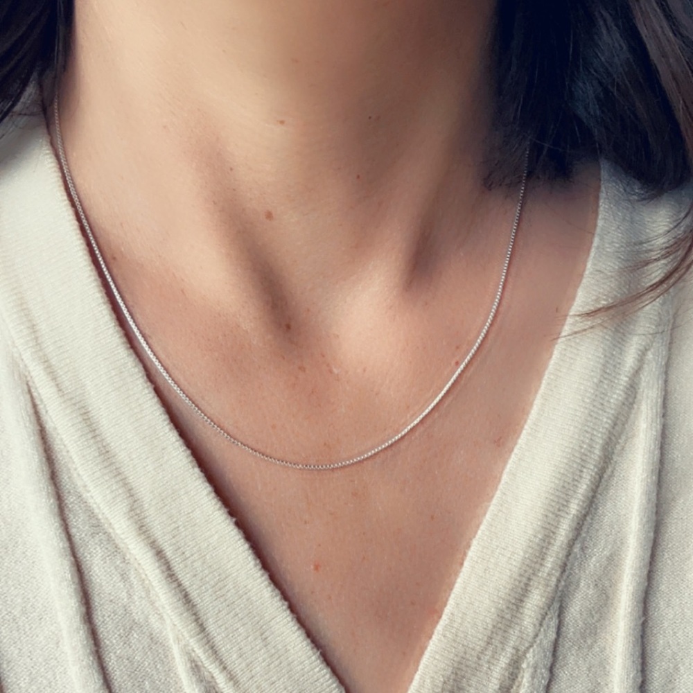 Elegant Silver Necklace